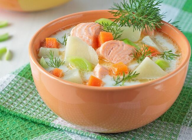 Norwegian salmon soup for those who lose weight with the Dukan diet in the Alternation or Fixation phase